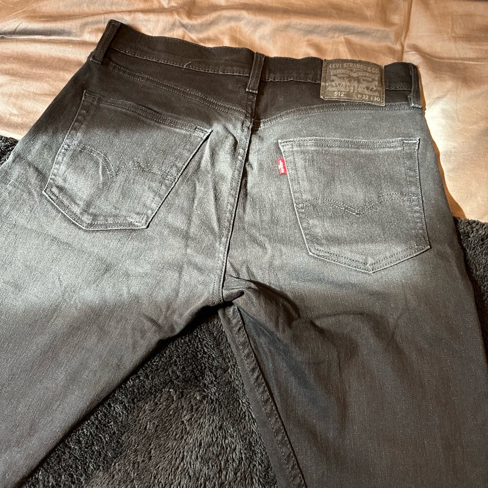 Levi 512 Black Size 32x30
